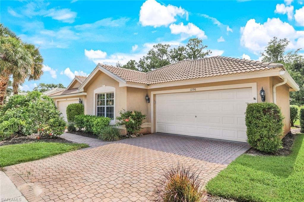 Details for 1296 Barrigona Ct, NAPLES, FL 34119