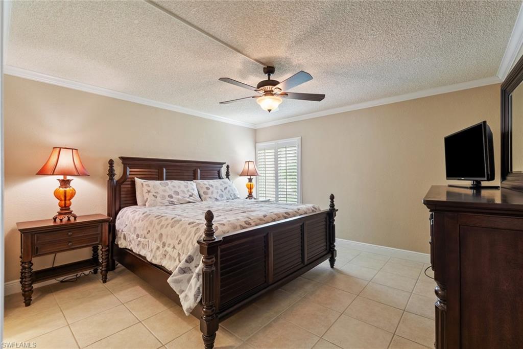 Image 11 of 21 For 2264 Winkler Ave 202