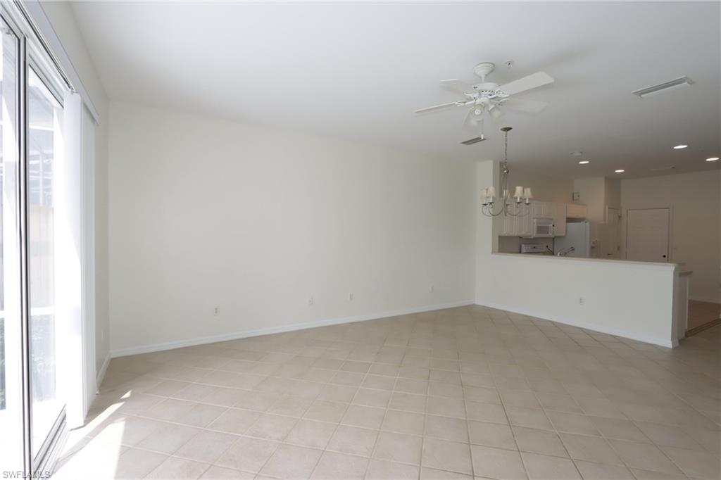 Image 4 of 20 For 15906 Marcello Cir 236