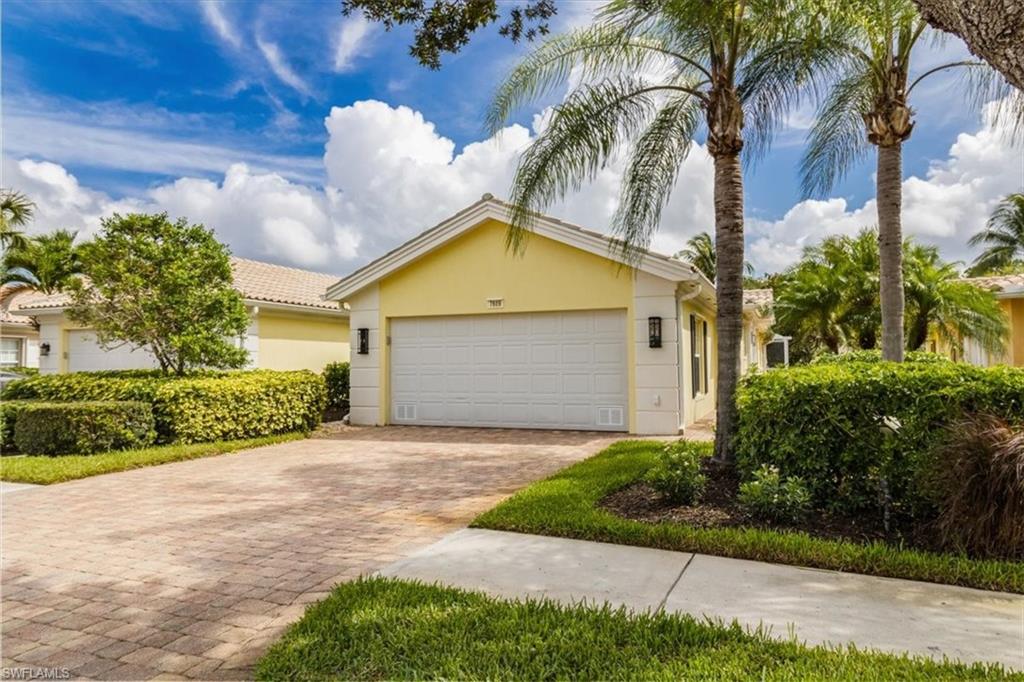 Details for 7609 Rozzini Ln, NAPLES, FL 34114