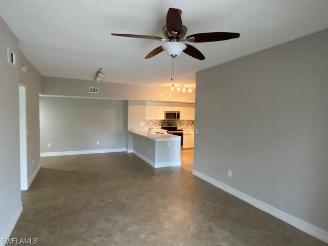 Image 6 of 30 For 1820 Florida Club Cir 2207