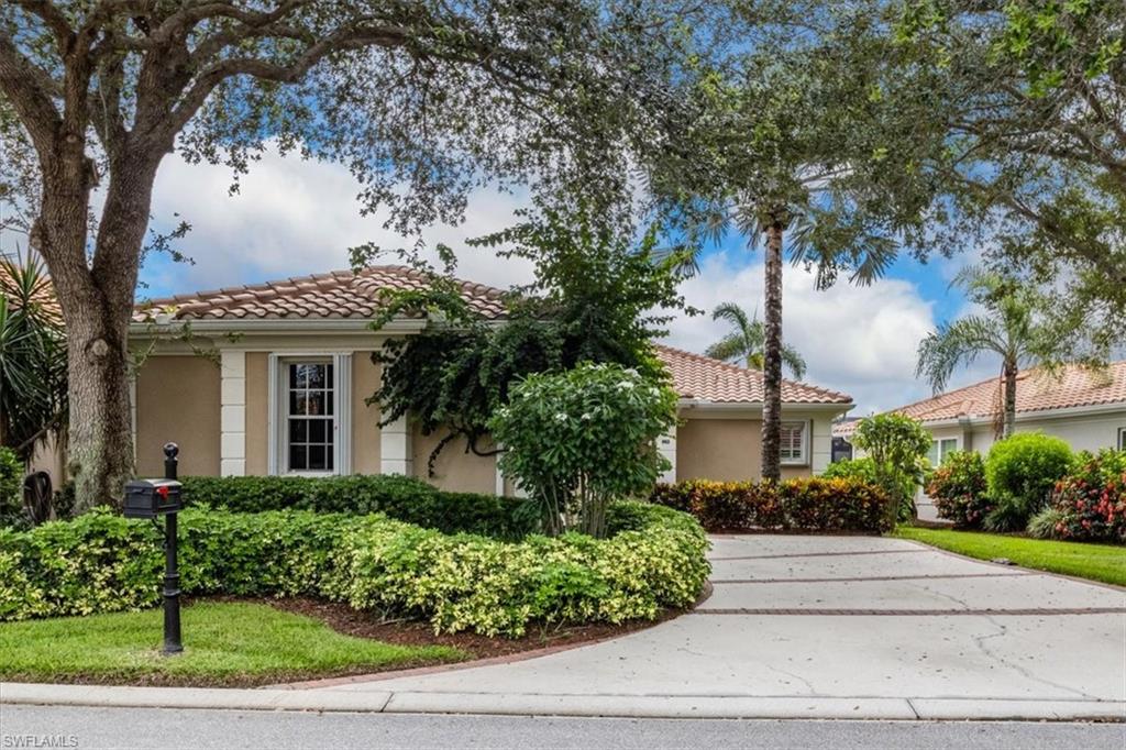 Details for 963 Fountain Run, NAPLES, FL 34119