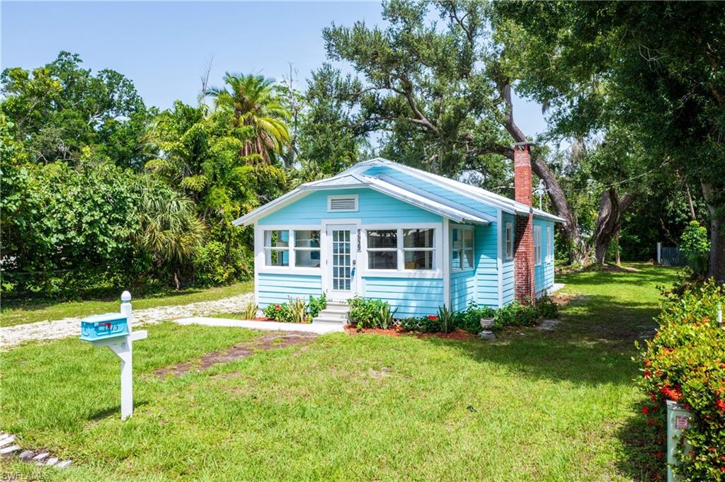 Details for 3475 Edgewood Ave, FORT MYERS, FL 33916