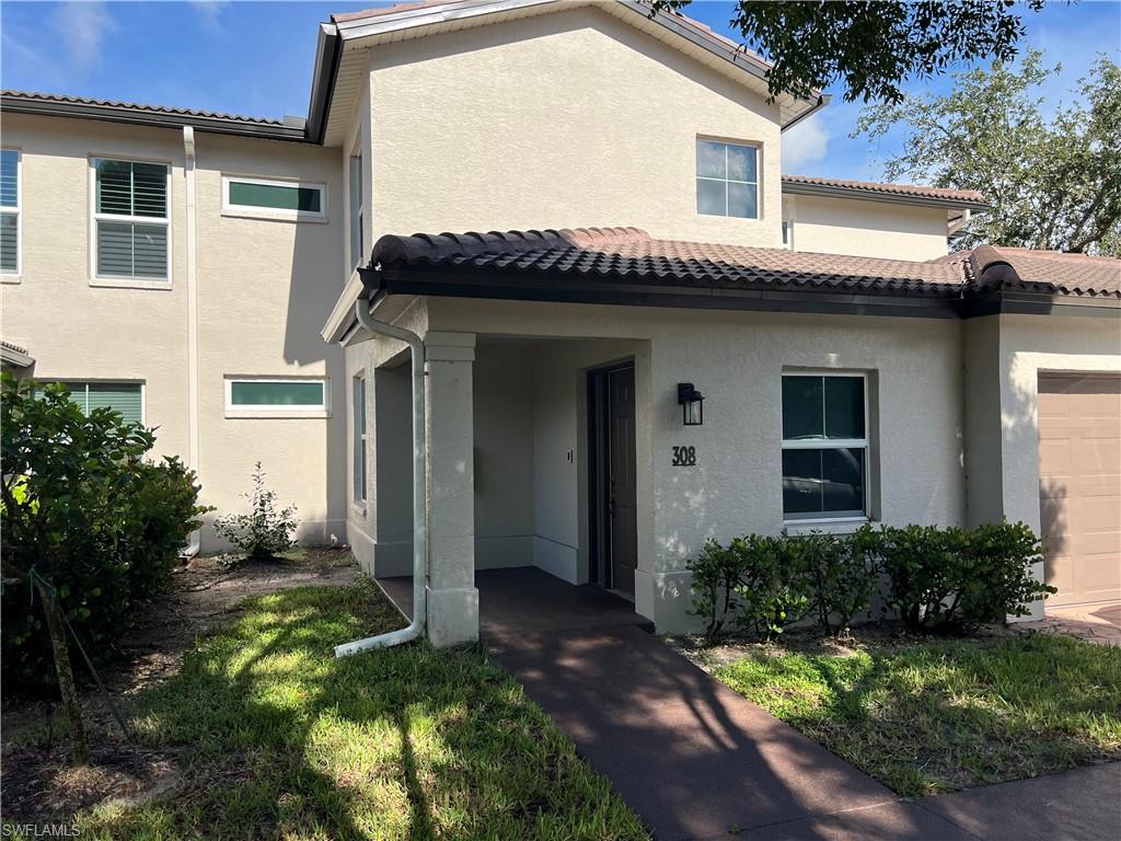 Details for 300 Diamond Cir 308, NAPLES, FL 34110