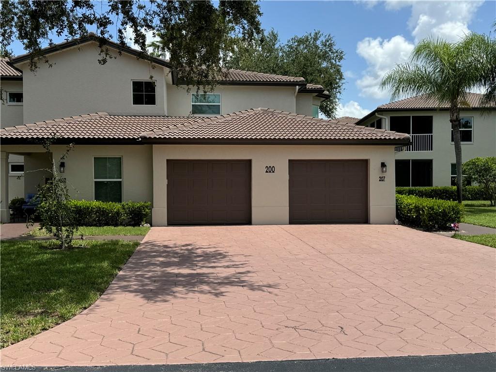 Details for 200 Diamond Cir 207, NAPLES, FL 34110