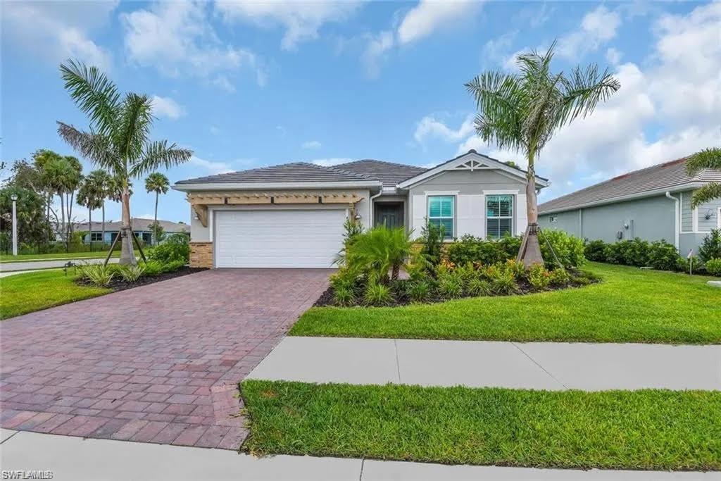 Details for 404 Polihale Way, NAPLES, FL 34114