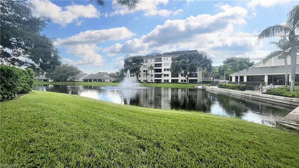 Details for 900 Arbor Lake Dr 9, NAPLES, FL 34110