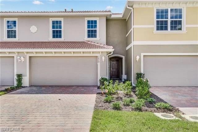 Details for 3828 Tilbor Cir, FORT MYERS, FL 33916