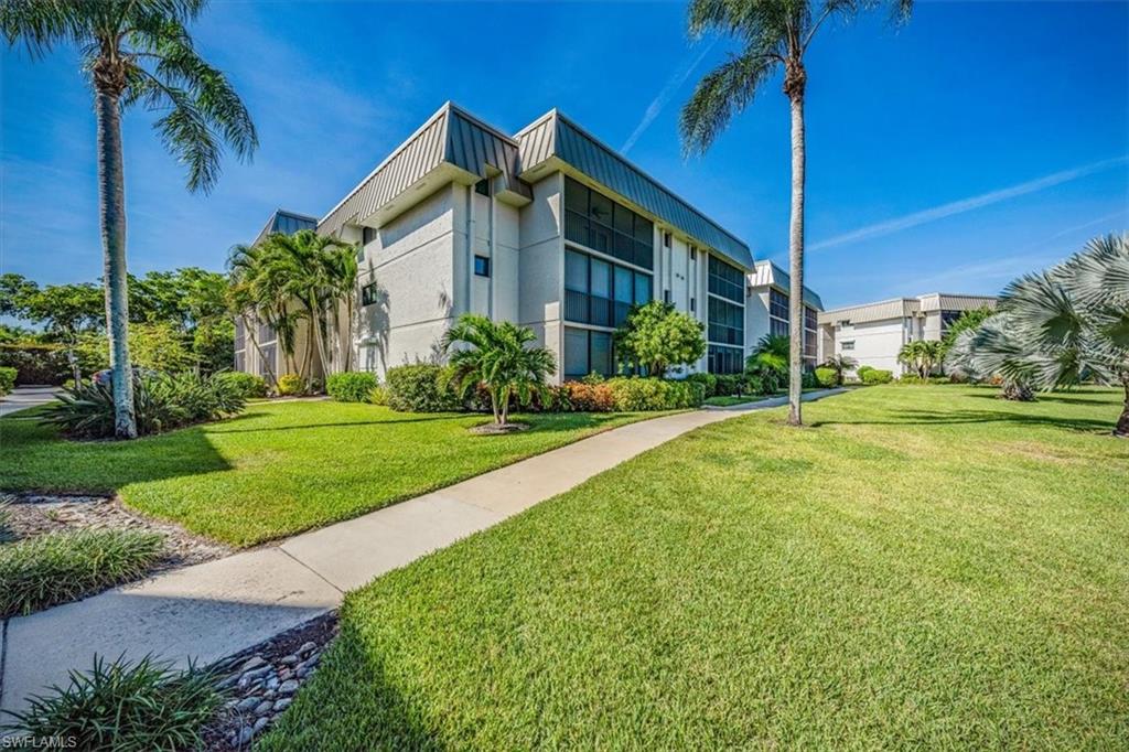 Details for 788 Park Shore Dr F20, NAPLES, FL 34103