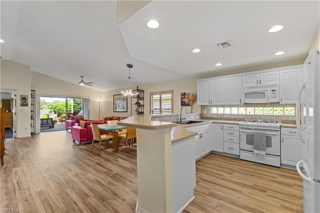 Details for 19703 Villa Rosa Loop, ESTERO, FL 33967