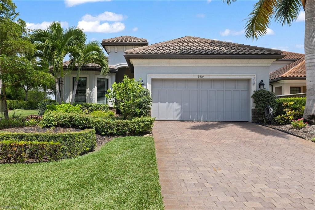 Details for 9515 Campanile Cir, NAPLES, FL 34114