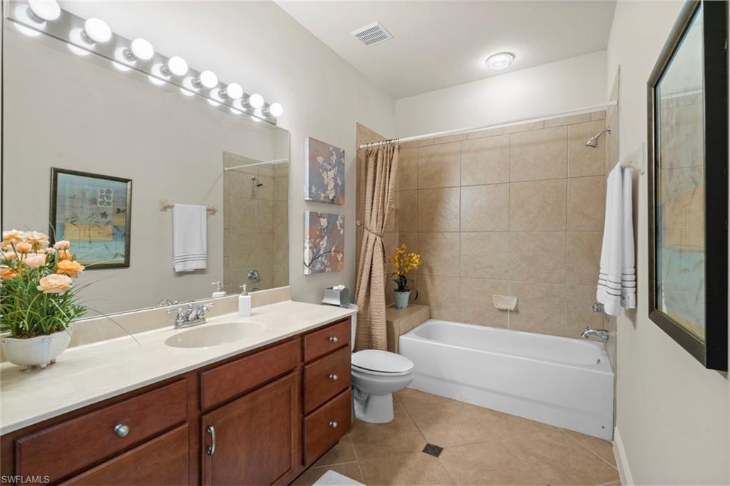 Image 16 of 23 For 12831 Carrington Cir 201