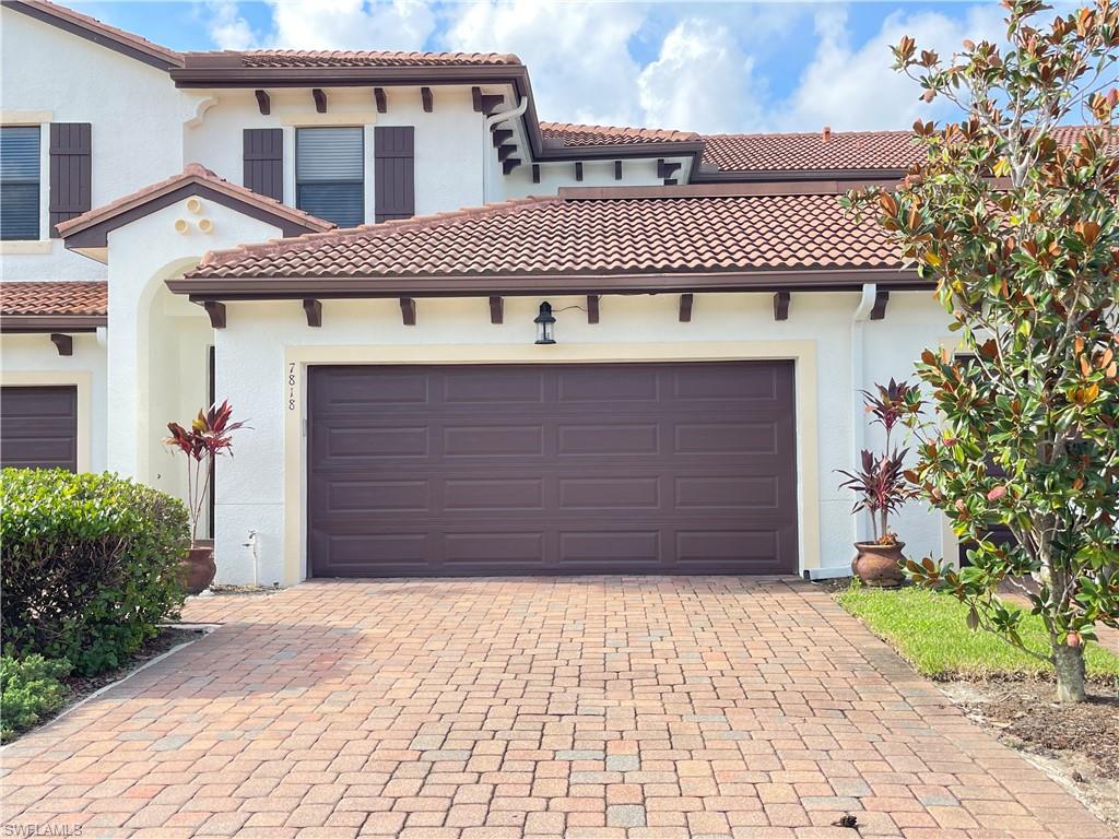 Details for 7818 Bristol Cir, NAPLES, FL 34120