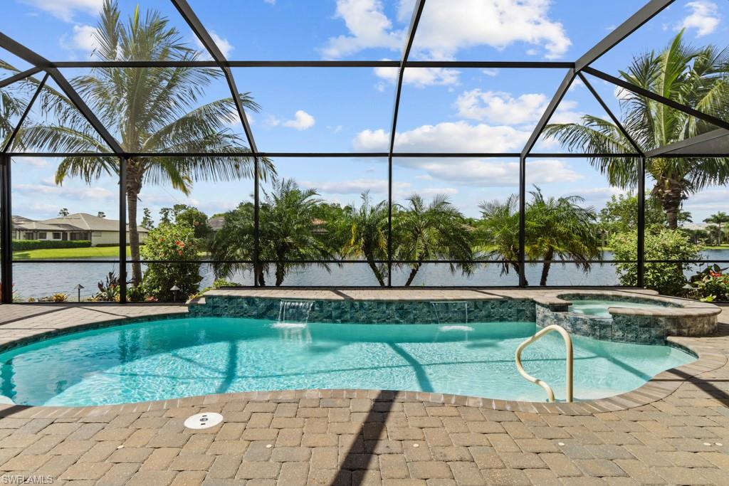 Details for 2280 Somerset Pl, NAPLES, FL 34120