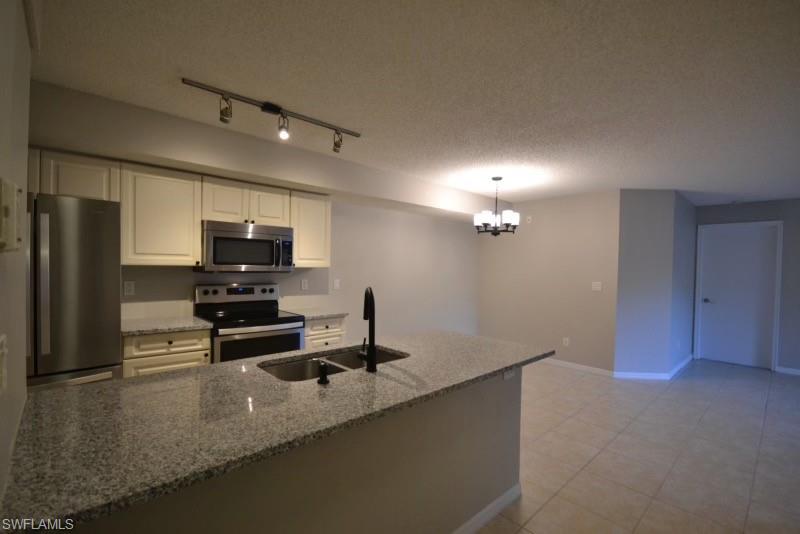 Image 5 of 19 For 2178 Arbour Walk Cir 2312