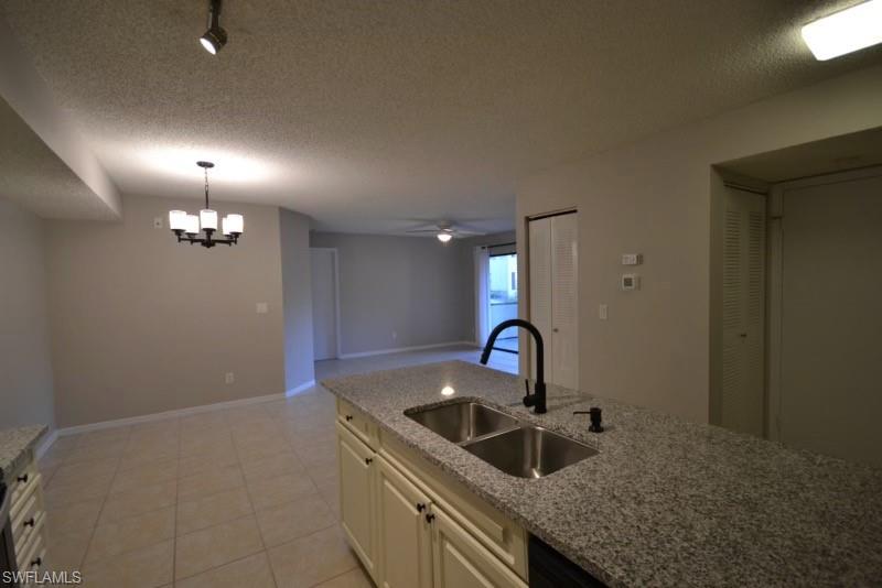 Image 7 of 19 For 2178 Arbour Walk Cir 2312