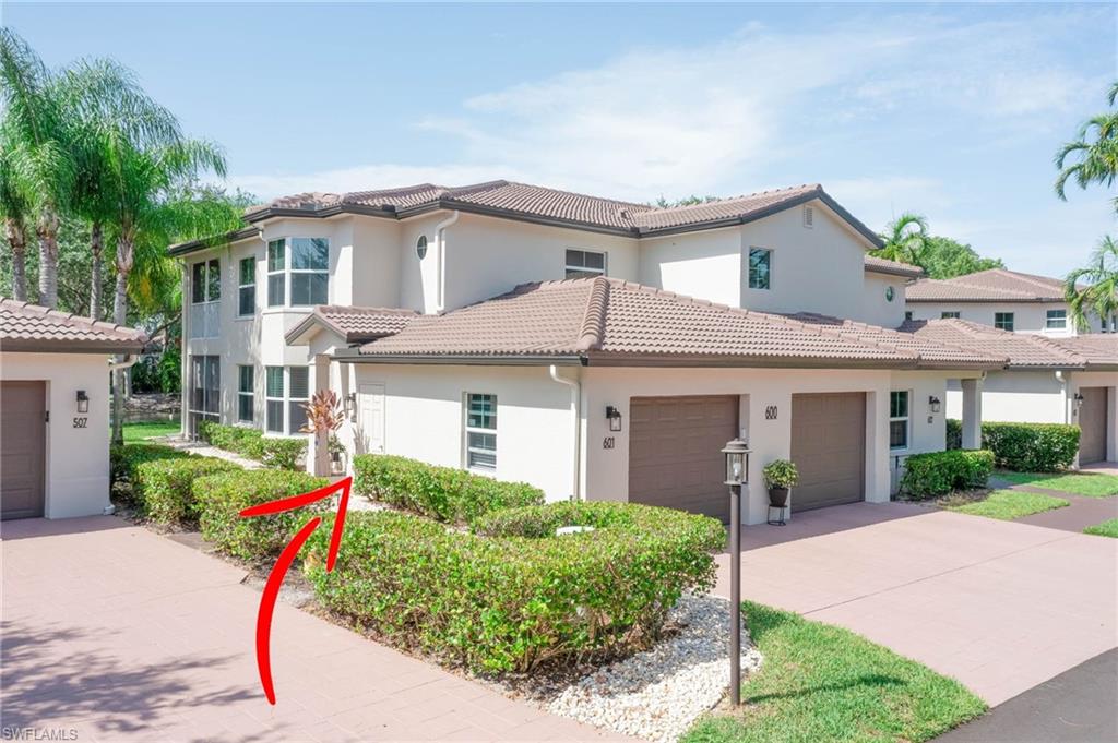 Details for 600 Diamond Cir 601, NAPLES, FL 34110