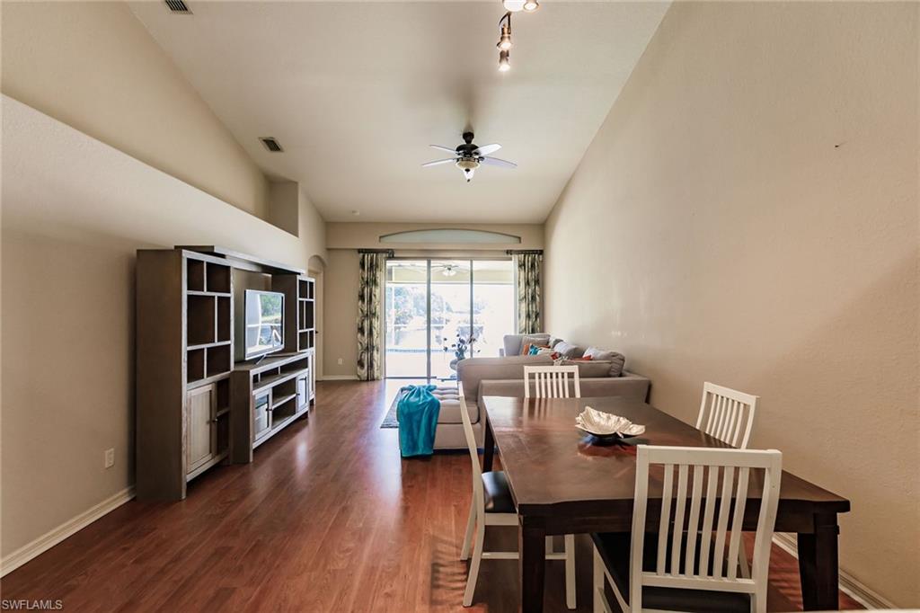 Image 10 of 46 For 8440 Ibis Cove Cir B260