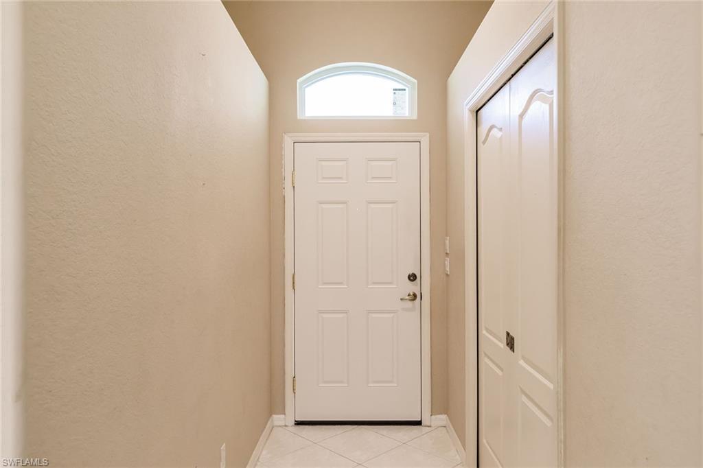 Image 9 of 46 For 8440 Ibis Cove Cir B260