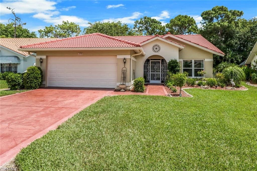 Details for 273 Fox Den Cir, NAPLES, FL 34104