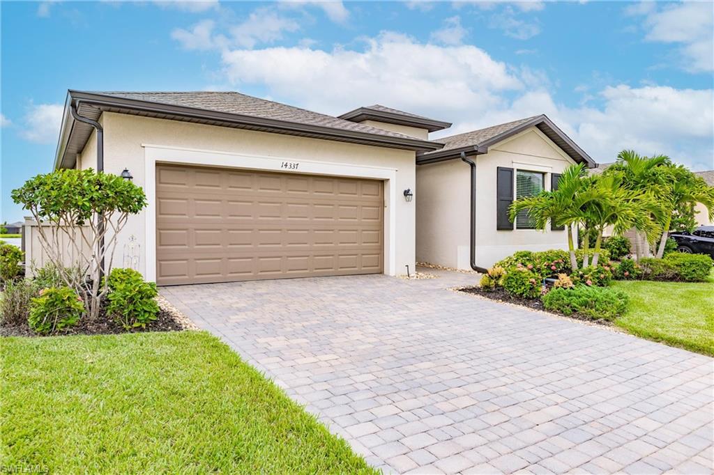 Details for 14337 Vindel Cir, FORT MYERS, FL 33905