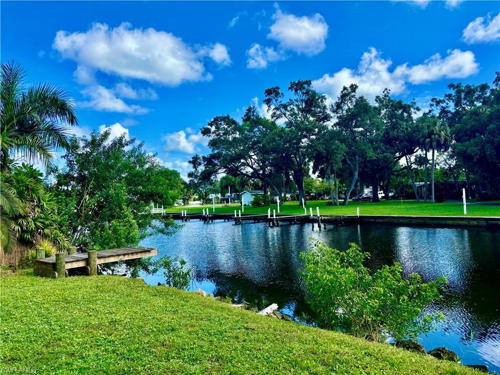 Details for 3201 Sabal Ct, NAPLES, FL 34112