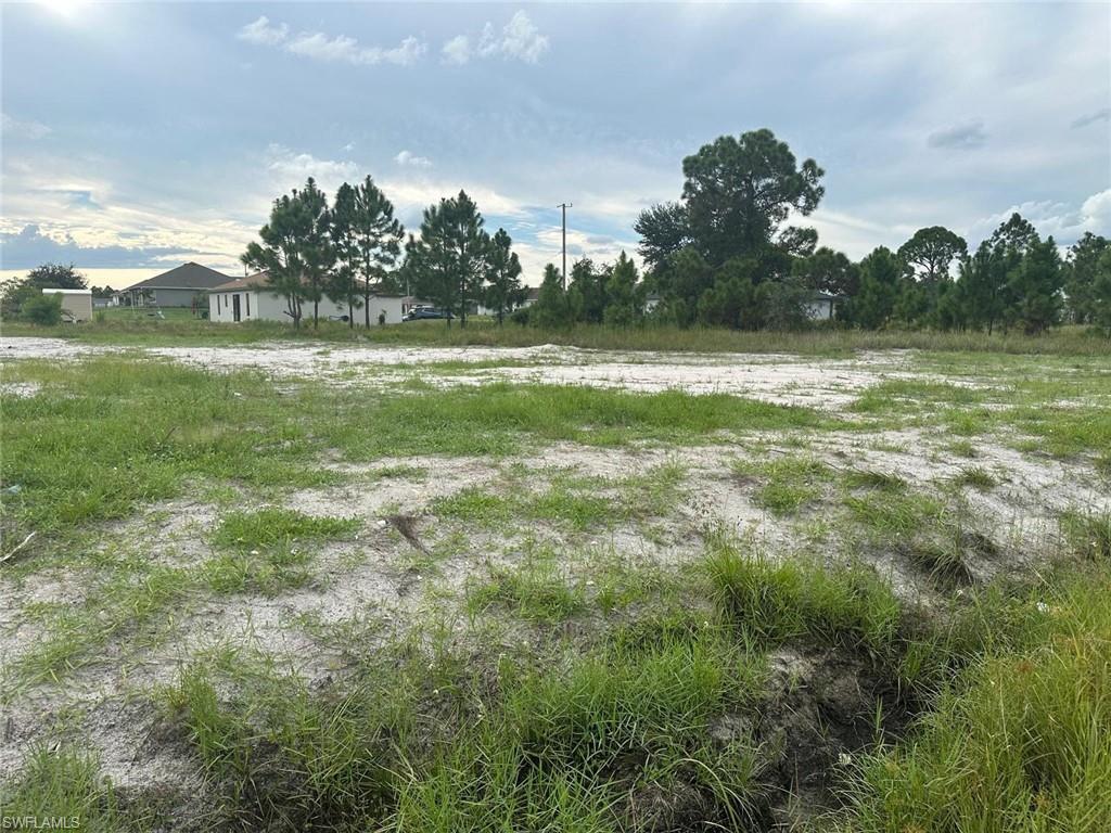 Listing Details for 1033 Maxwell Ave S, LEHIGH ACRES, FL 33974