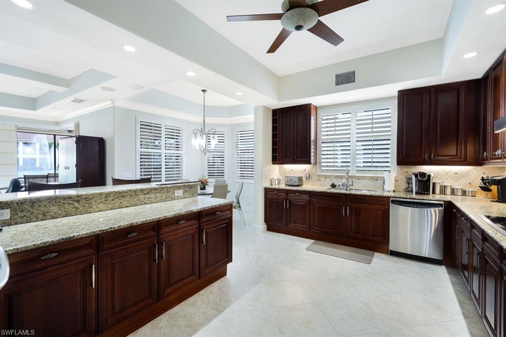 Image 4 of 49 For 571 Avellino Isles Cir 27102