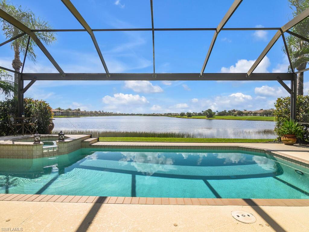 Details for 10414 Smokehouse Bay Dr Sw, NAPLES, FL 34120