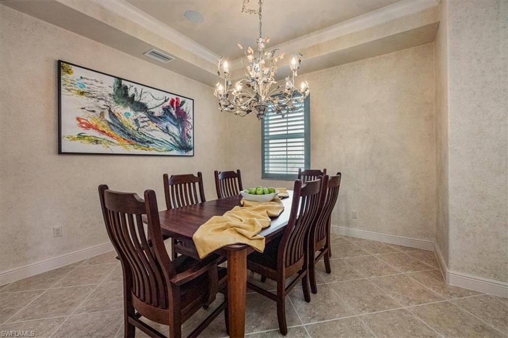 Image 16 of 40 For 501 Avellino Isles Cir 39202