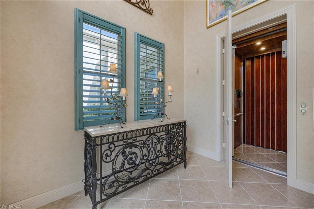 Image 7 of 40 For 501 Avellino Isles Cir 39202