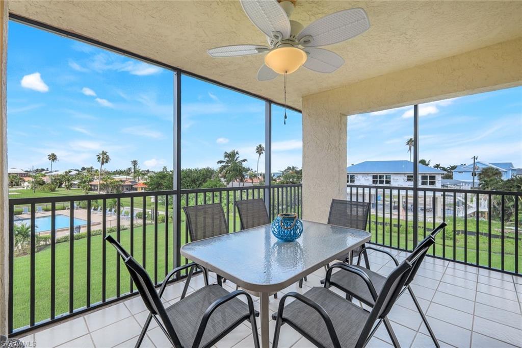 Image 9 of 27 For 6665 Estero Blvd 226