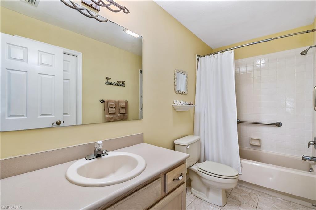 Image 17 of 28 For 6623 Ilex Cir B