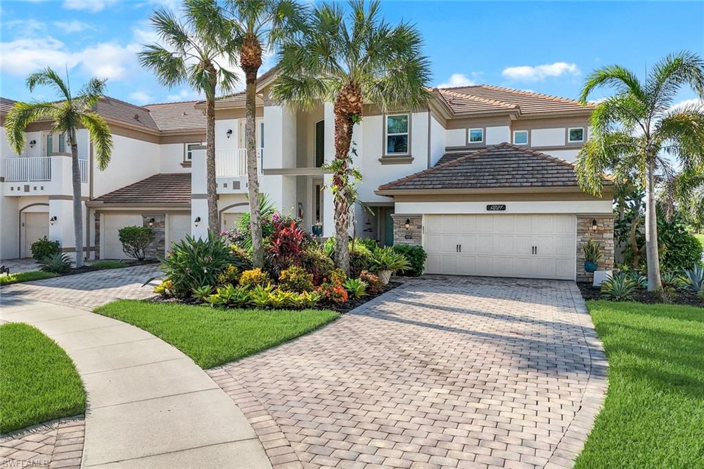 Details for 9221 Quartz Ln 9-202, NAPLES, FL 34120