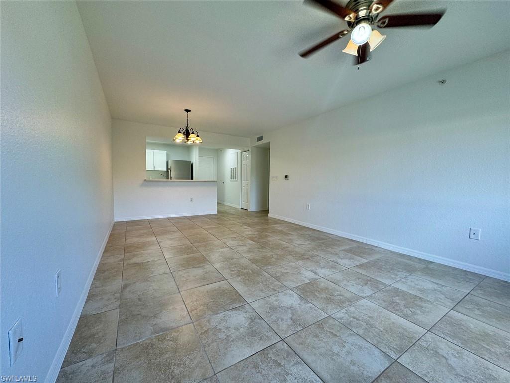 Image 6 of 11 For 8304 Key Royal Cir 1722