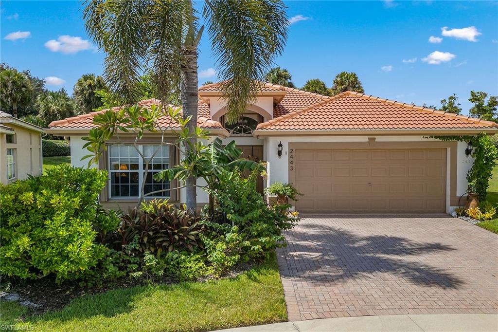 Details for 2443 Butterfly Palm Dr, NAPLES, FL 34119