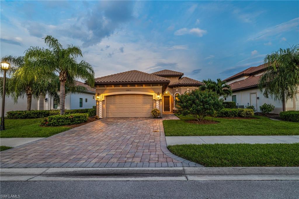 Details for 15911 Secoya Reserve Cir, NAPLES, FL 34110