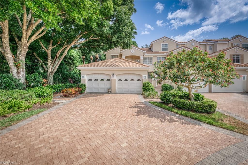 Details for 8390 Excalibur Cir F2, NAPLES, FL 34108