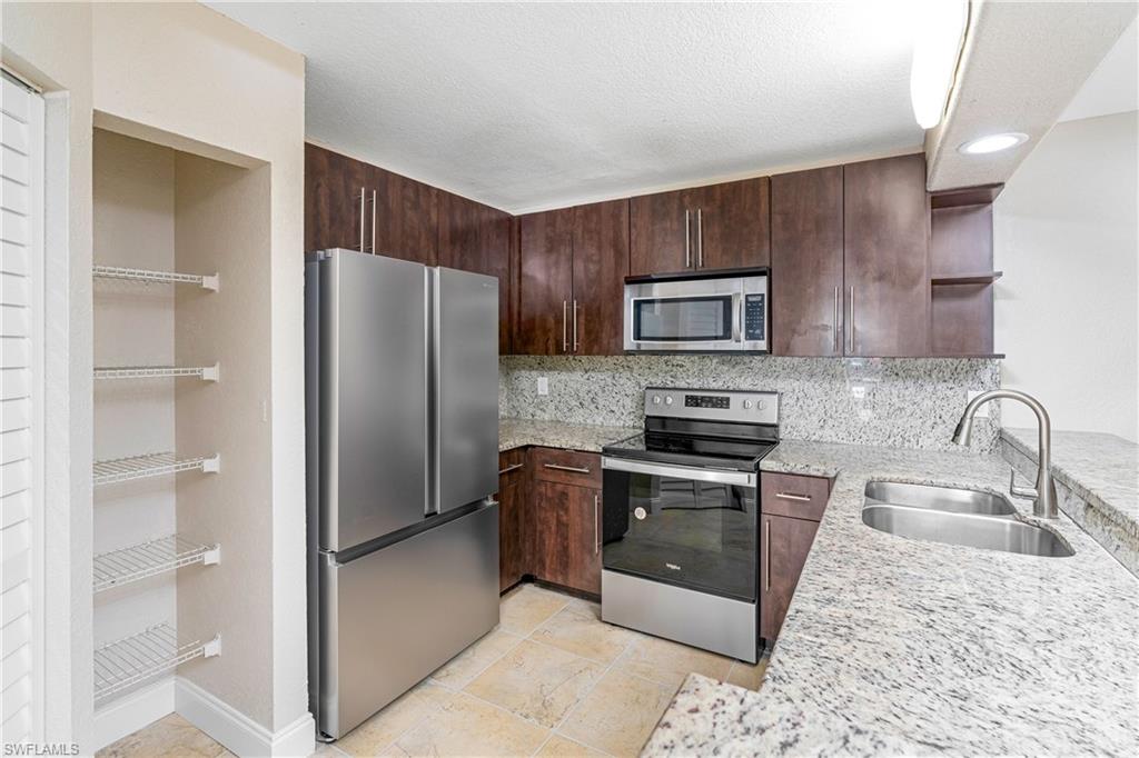 Details for 108 Santa Clara Dr 12, NAPLES, FL 34104