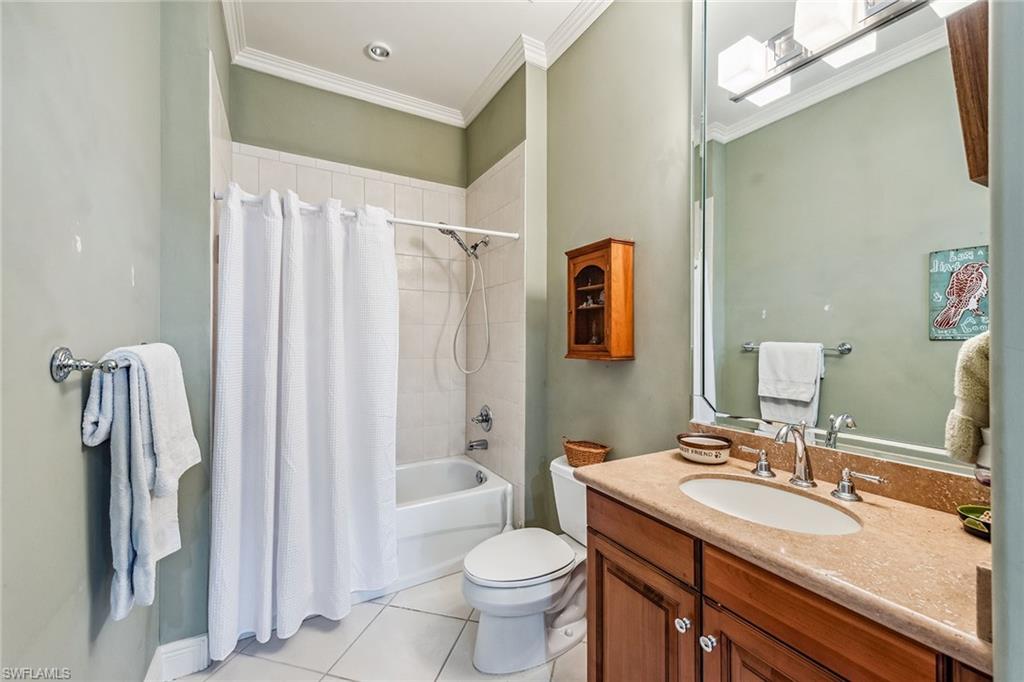 Image 24 of 34 For 501 Avellino Isles Cir 39201