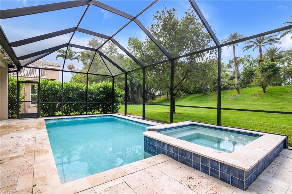 Details for 2351 Butterfly Palm Dr, NAPLES, FL 34119