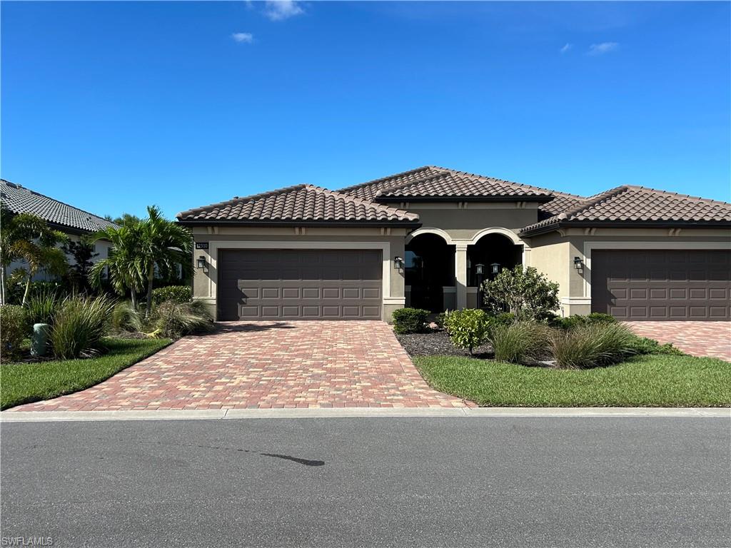 Details for 12310 Canal Grande Dr, FORT MYERS, FL 33913