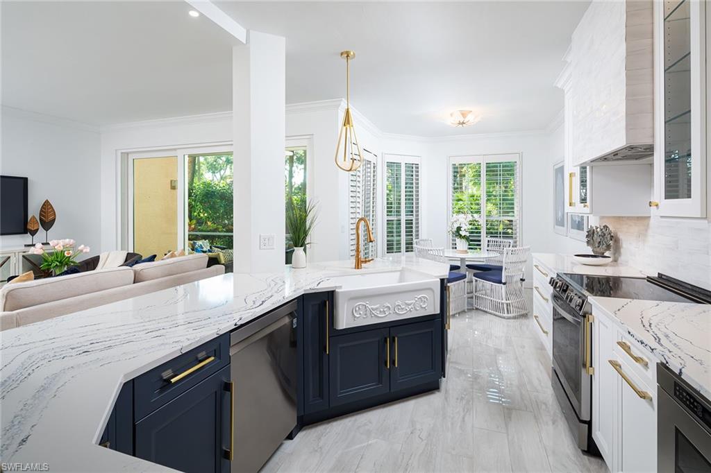 Details for 8460 Abbington Cir 1812, NAPLES, FL 34108