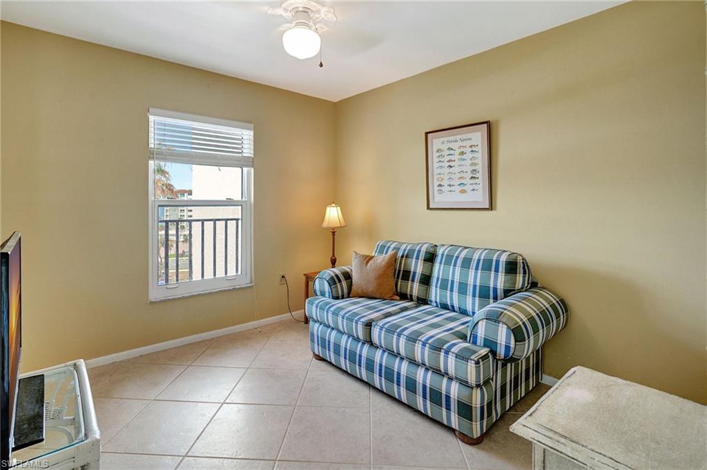 Image 12 of 19 For 6893 Estero Blvd 456