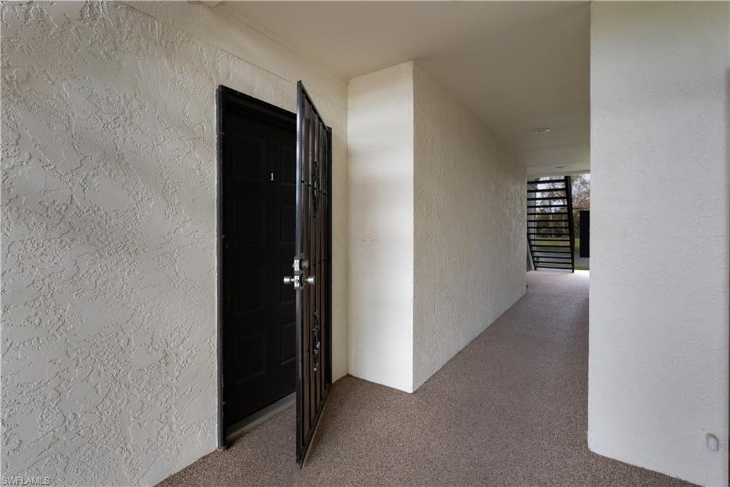 Image 26 of 35 For 14900 Summerlin Woods Dr 1