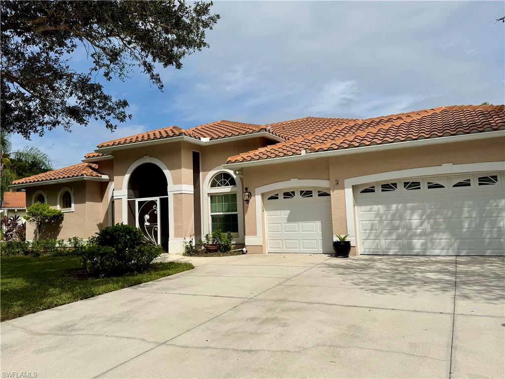 Details for 9411 Cedar Creek Dr, BONITA SPRINGS, FL 34135