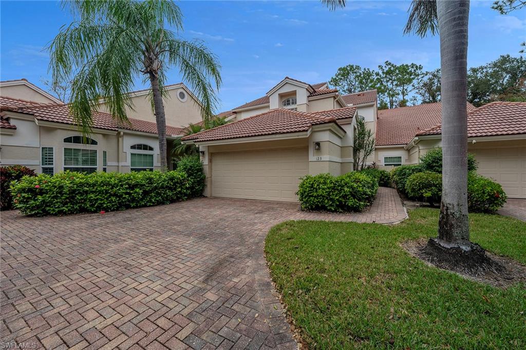 Details for 123 Amblewood Ln 2-204, NAPLES, FL 34105