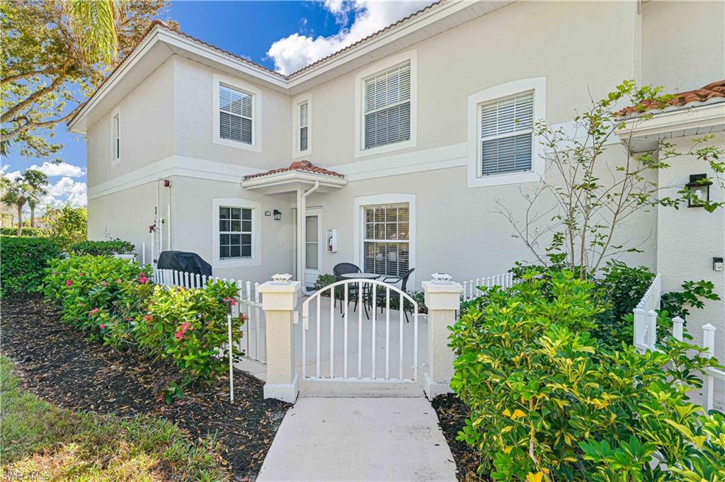 Details for 7576 Oleander Gate Dr D-101, NAPLES, FL 34109