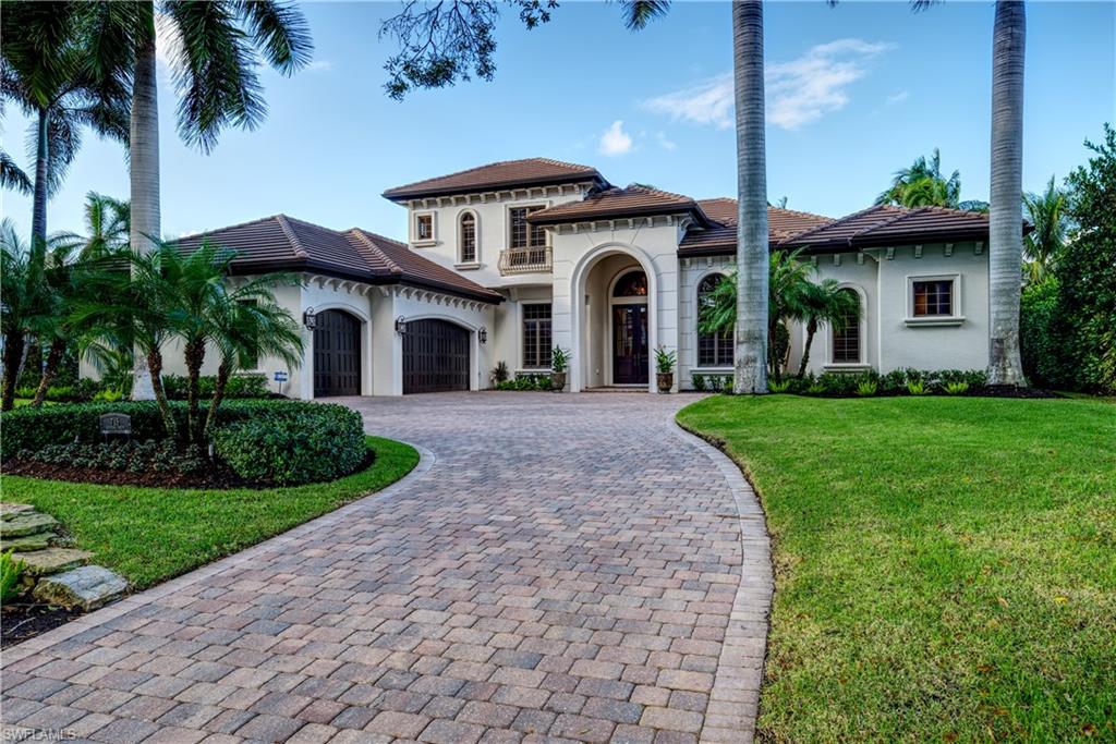 Details for 715 Riviera Dr, NAPLES, FL 34103