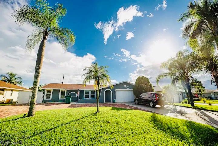 Details for 4838 Tahiti Ln, NAPLES, FL 34112